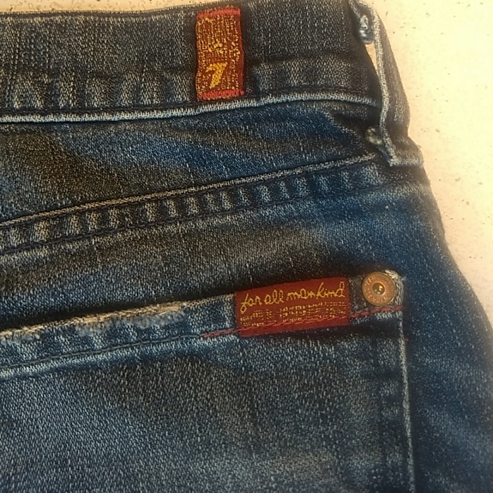 7 for all mankind Cute jean cuttoff shorts